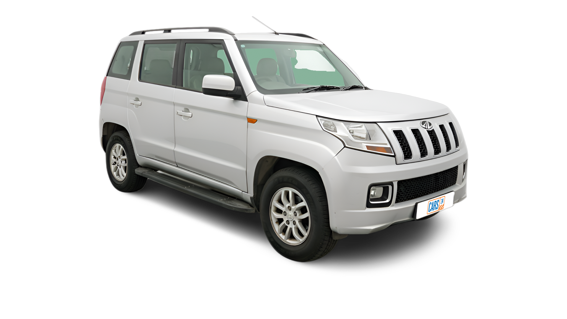 Mahindra TUV300-img